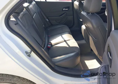 2015 Chevrolet Malibu 2Lt из США, поврежденный, VIN 1G11D5SL0FF122417